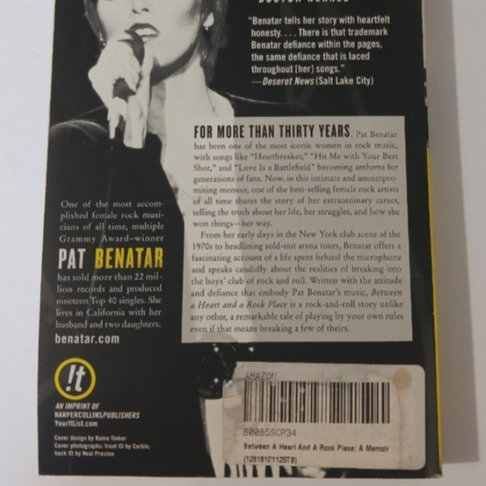 Between A Heart And A Rock Place, A Memoir by Pat Benatar w/ Patsi B Cox - READ - Picture 3 of 7